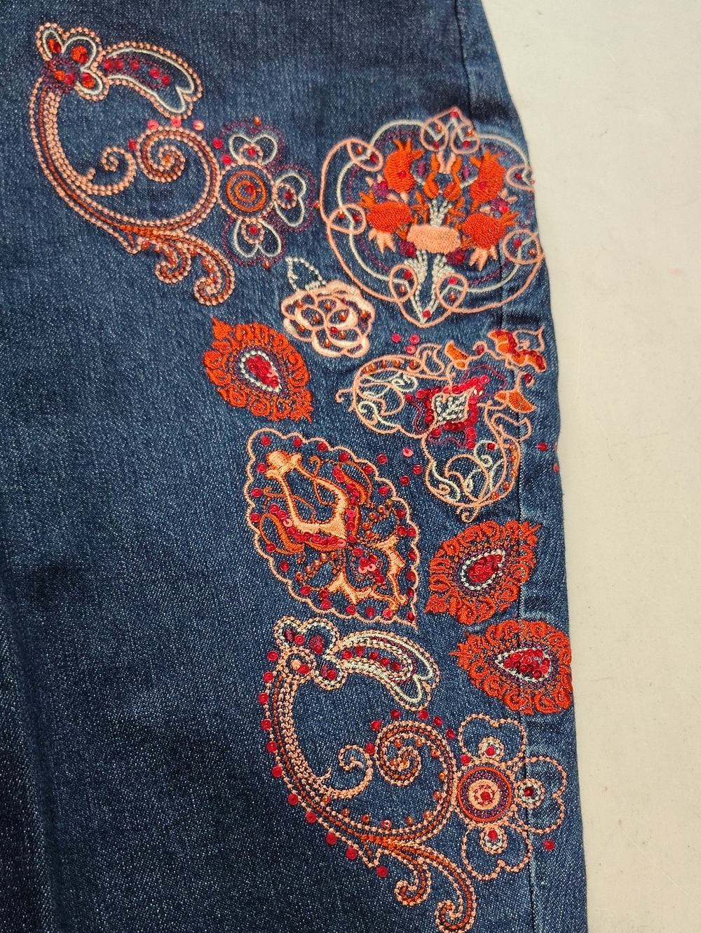 Christopher & Banks Cotton Stretch Embroidered Floral Boot Cut Jeans Size 20W - Picture 3 of 15